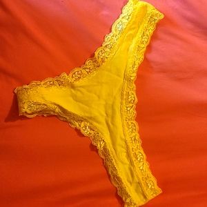 Yellow thong size L